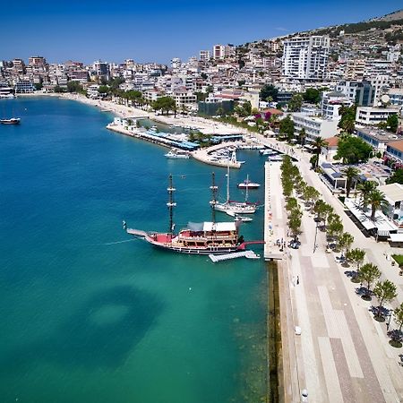 Sea Breeze Apartment Sarandë エクステリア 写真